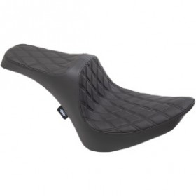 DRAG SPECIALTIES PREDATOR III SEAT - DOUBLE DIAMOND - BLACK STITCHING - FXST/FLST 84-99 # 0802-1366